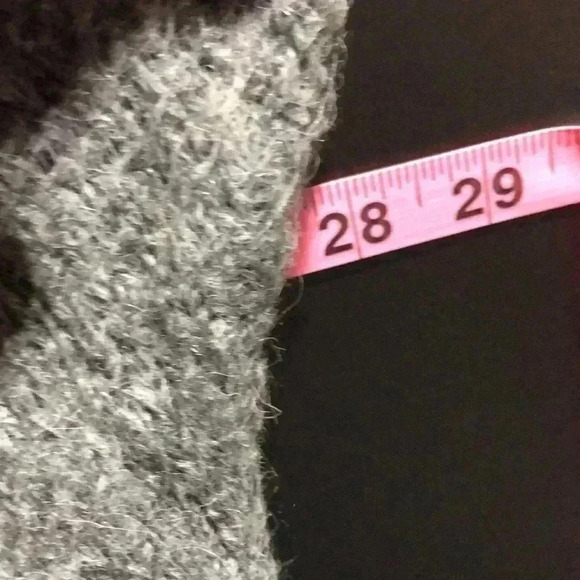 M.S. Maggie 100% Wool, Oversized 
open front cardigan - Picture 5 of 9